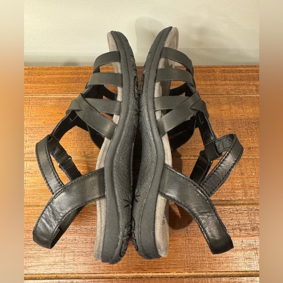 Earth Origins Black‎ Strappy Sandals Women’s 6.5 - Picture 6 of 8